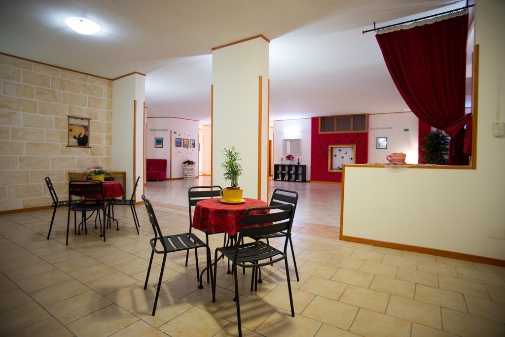 Hotel Residence Lupiae Lecce Kültér fotó