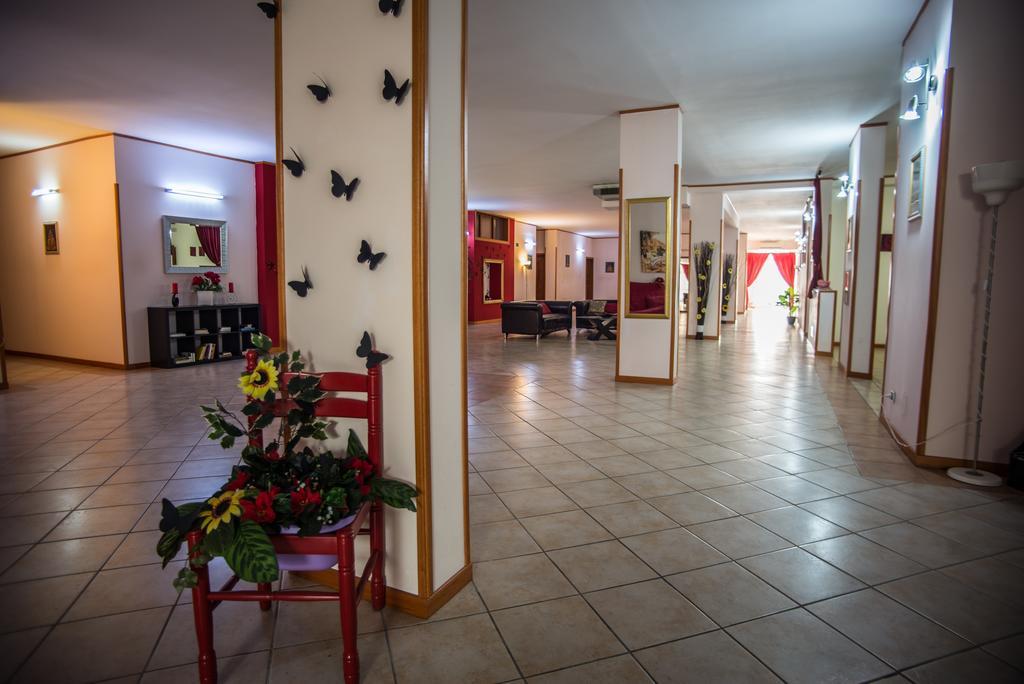 Hotel Residence Lupiae Lecce Kültér fotó