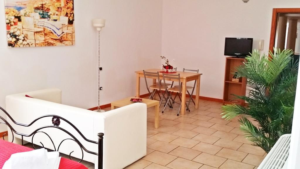 Hotel Residence Lupiae Lecce Szoba fotó